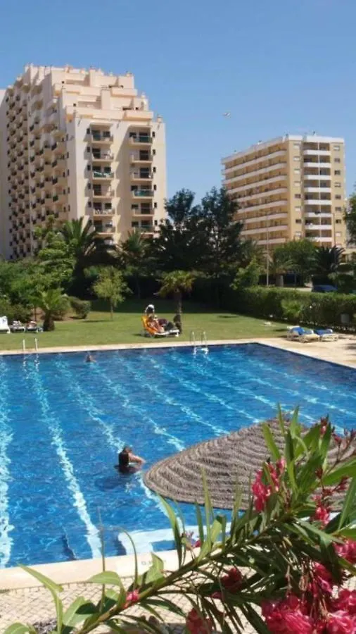 Apartamentos Praia da Rocha Alex&Mila vista mar 6 pax Portimão 0*,